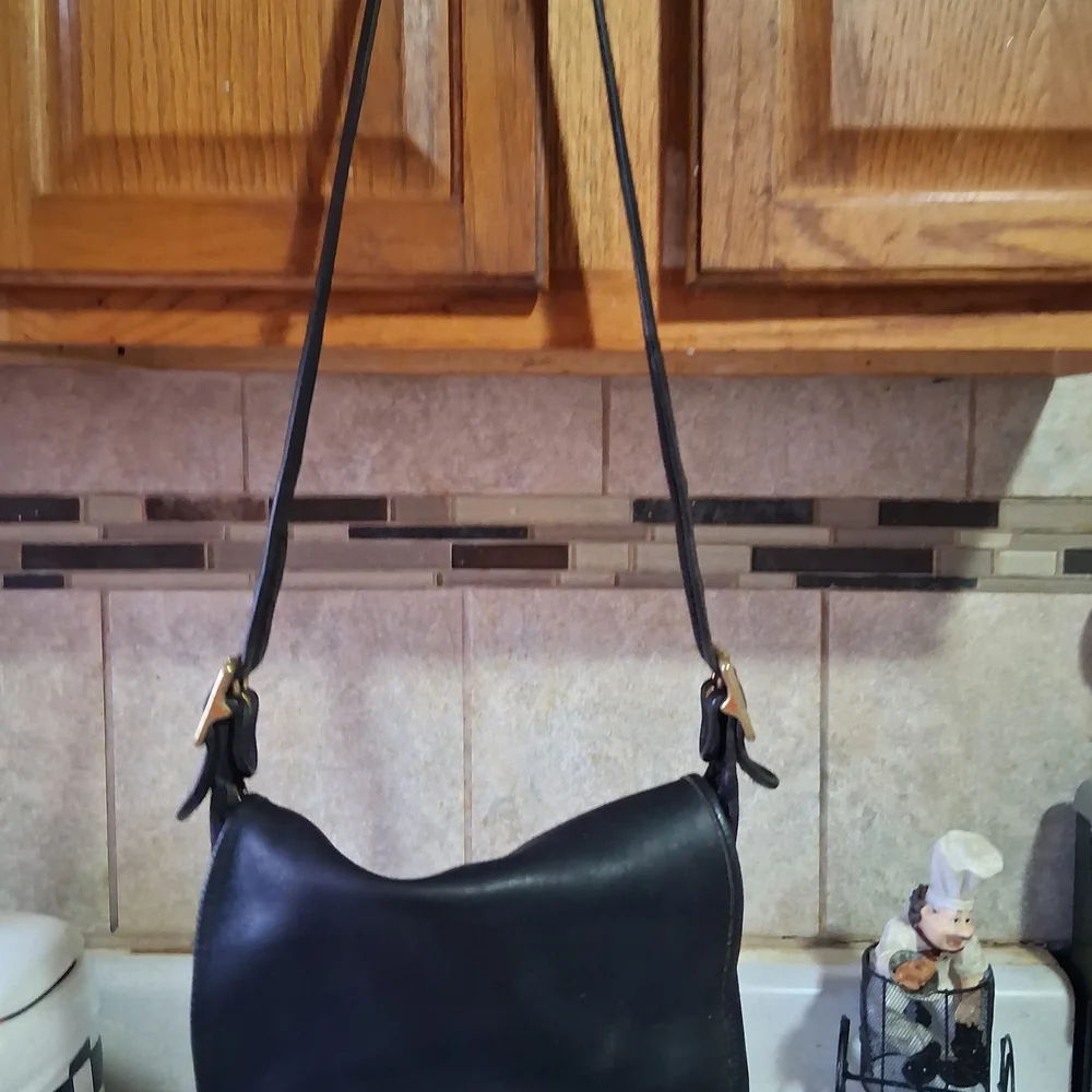 Vintage Coach Patricia Legacy Black Leather Crossbody Bag 9951 - Picture 4 of 12